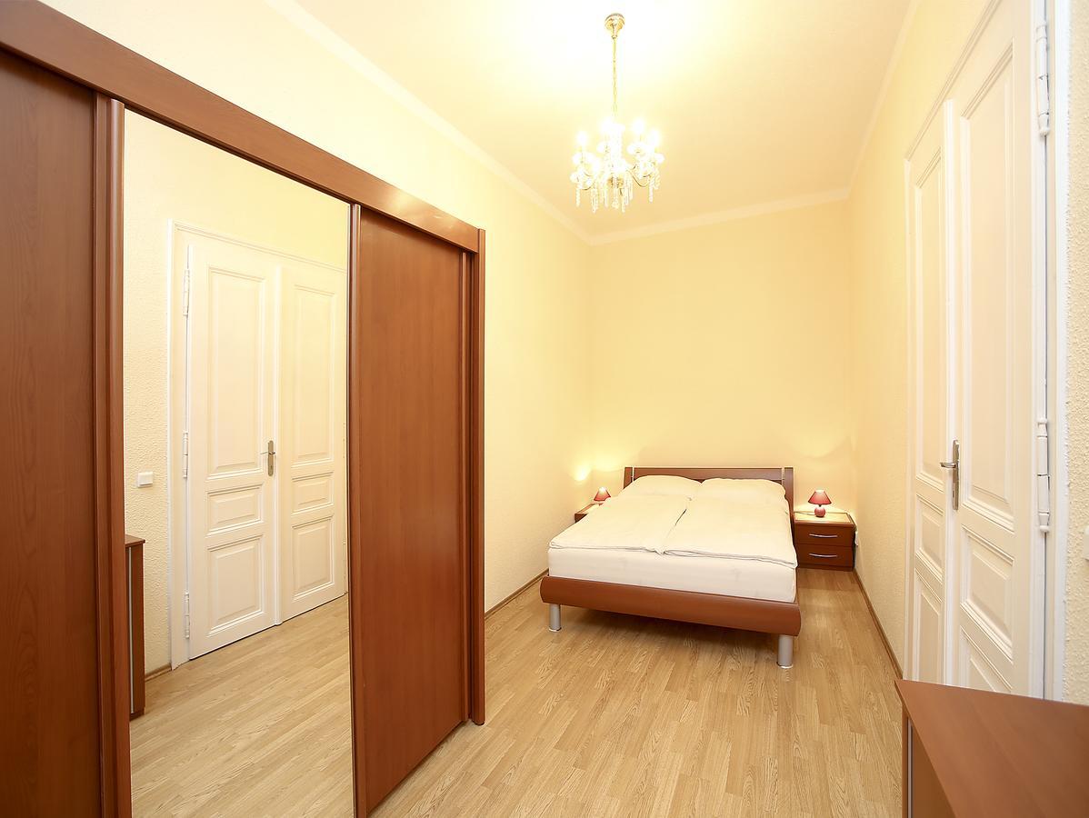 Apartman Moravska 188 Διαμέρισμα Κάρλοβι Βάρι Εξωτερικό φωτογραφία
